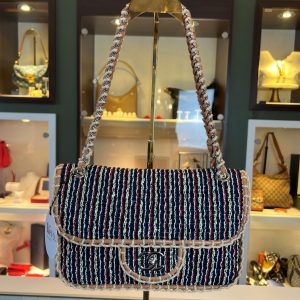 chanel flap bag tweed hellevoetsluis designer vintage