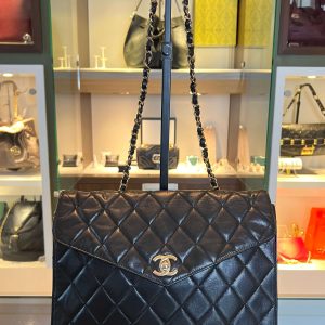chanel vintage classic flap bag