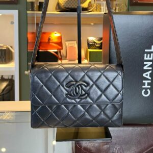 chanel camera bag small black