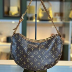 louis vuitton croissant MM