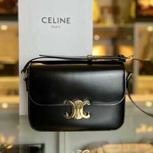 Céline Classique Triomphe Bag Medium