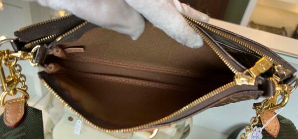 louis vuitton multipochette