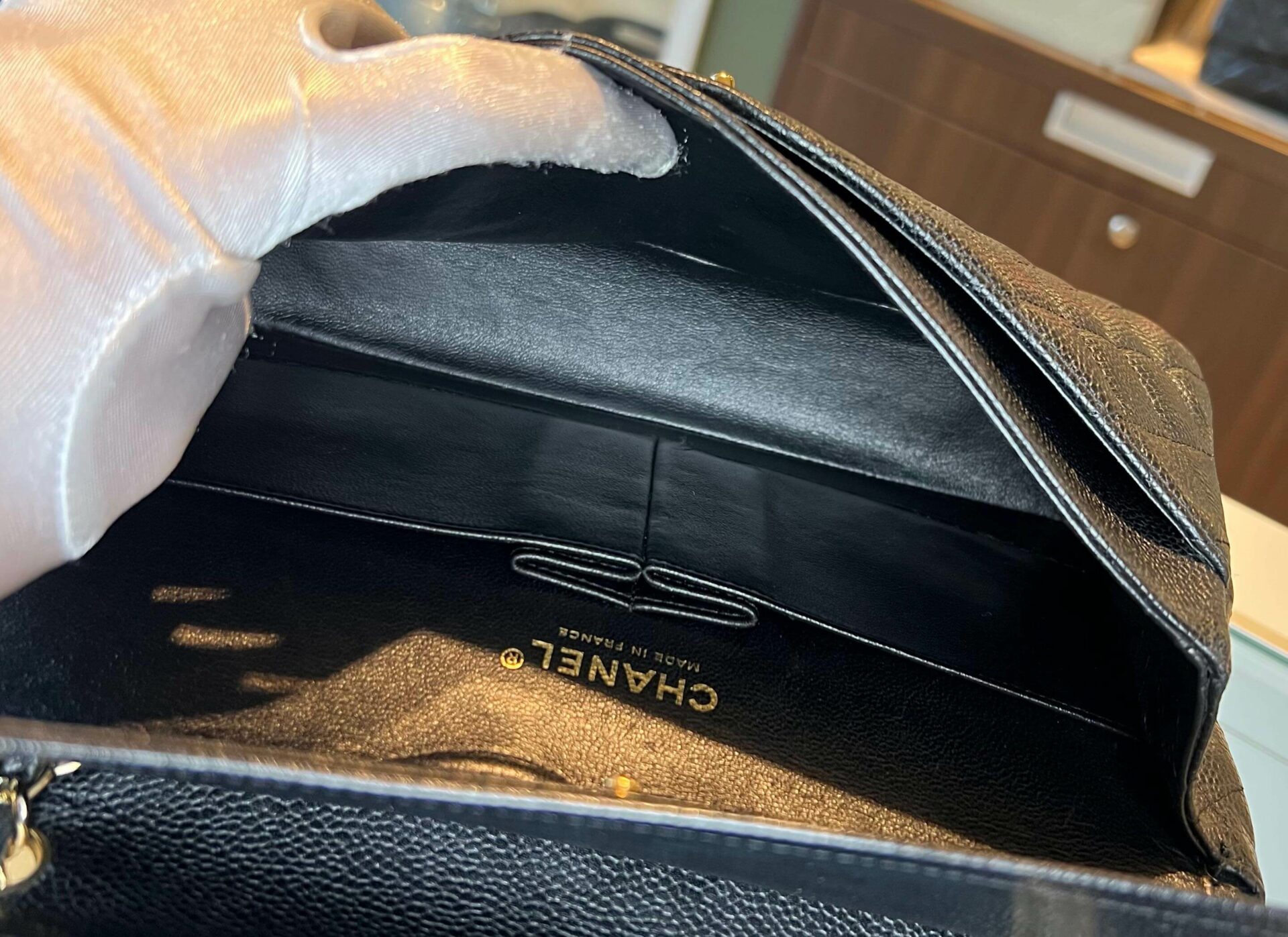 Chanel Classic Double Flap Bag Medium Caviar 24K Goud - Afbeelding 13