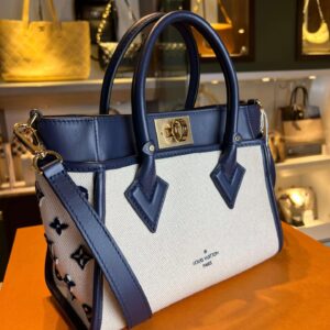 louis vuitton on my side pm