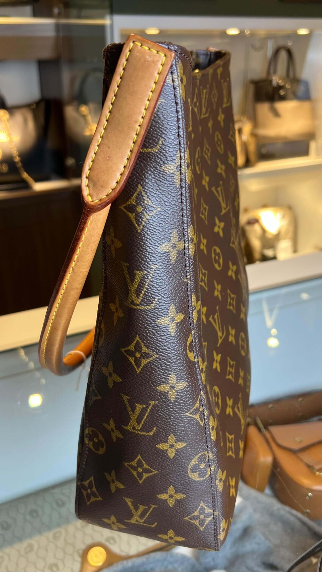 Louis Vuitton Looping GM - Afbeelding 9
