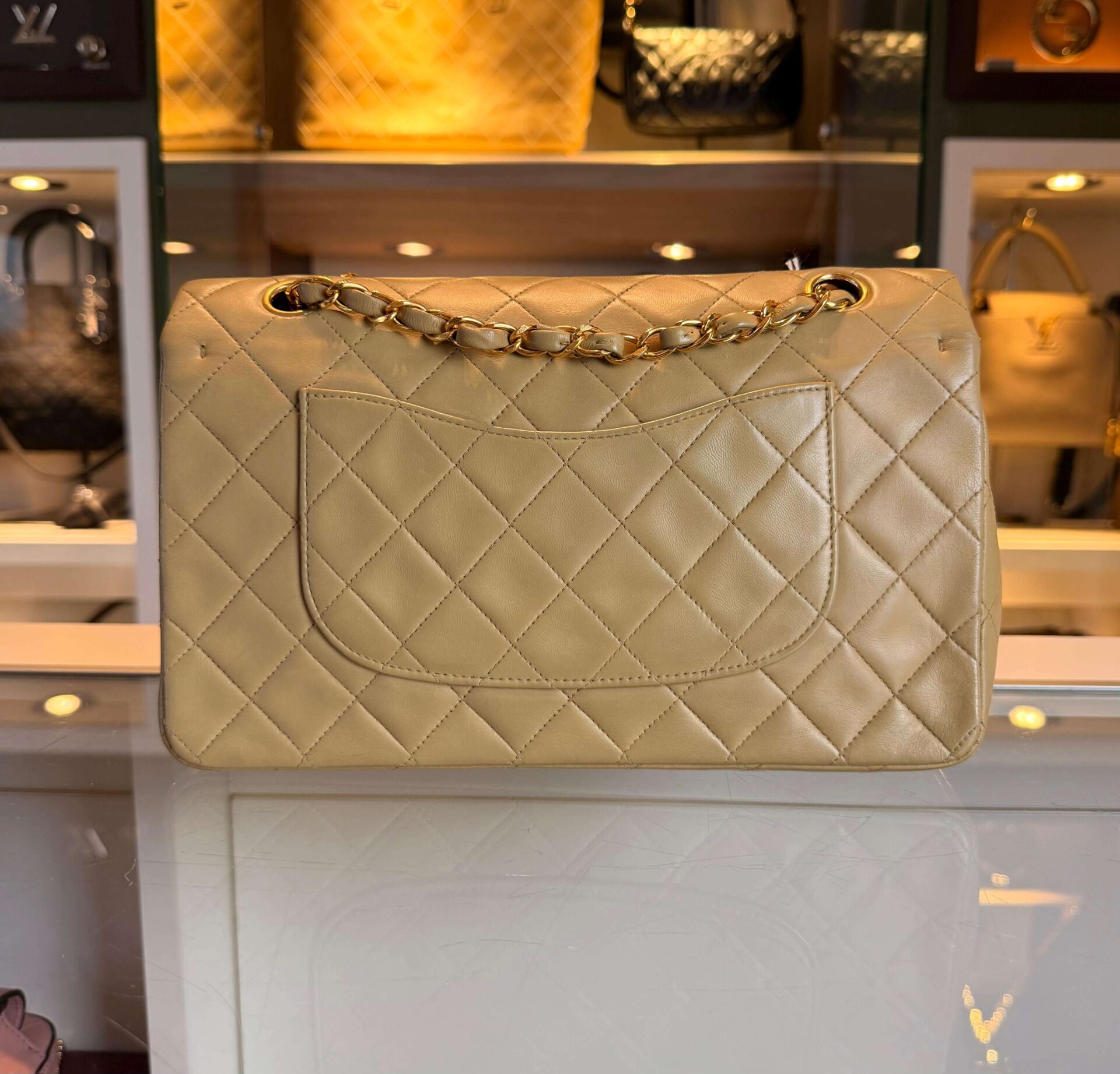 Chanel Classic Medium Double Flap Bag - Afbeelding 13