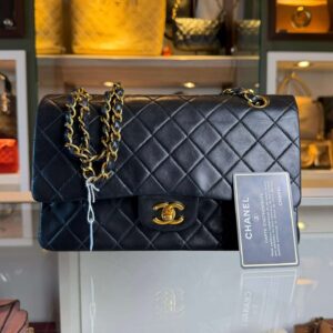chanel classic double flap bag medium