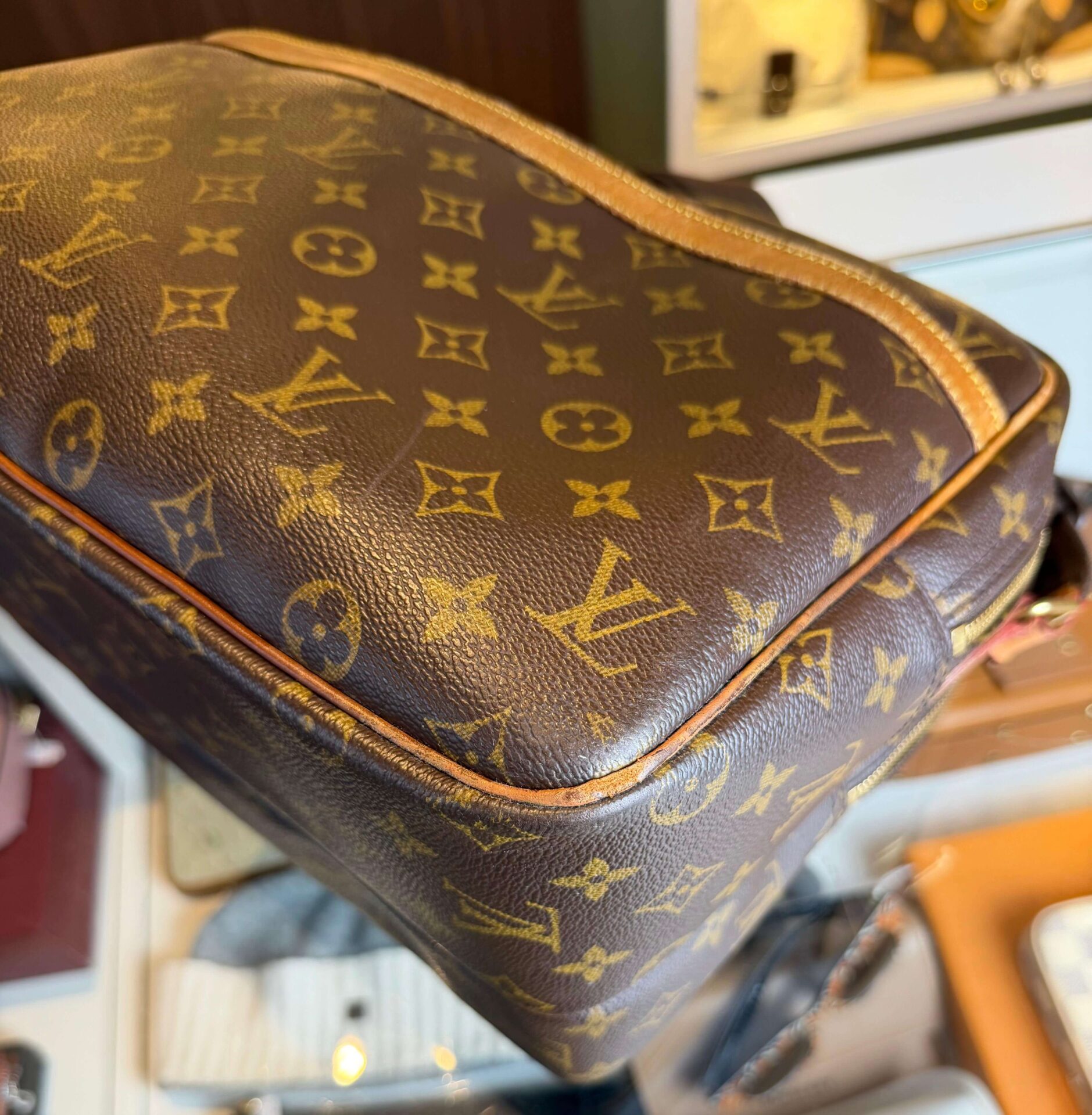 Louis Vuitton Reporter GM Messenger Bag - Afbeelding 10