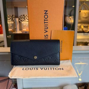 Louis Vuitton Sarah wallet