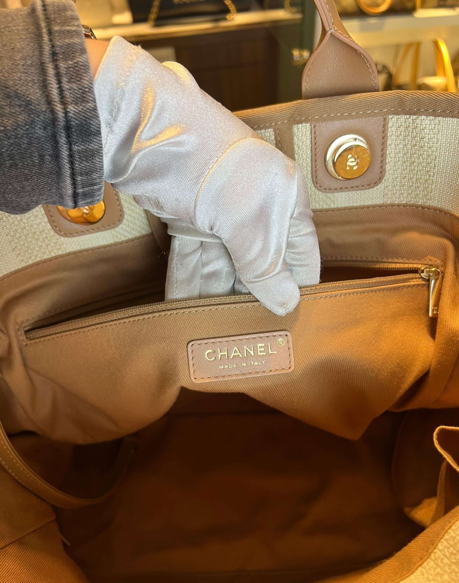 Chanel Deauville 'Rue Cambon Paris' - Afbeelding 15