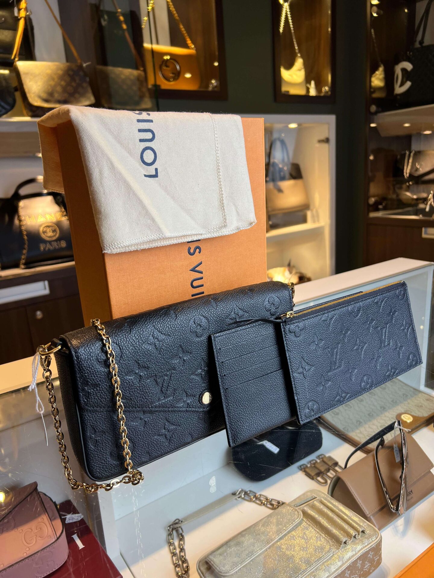 louis vuitton pochette felicie