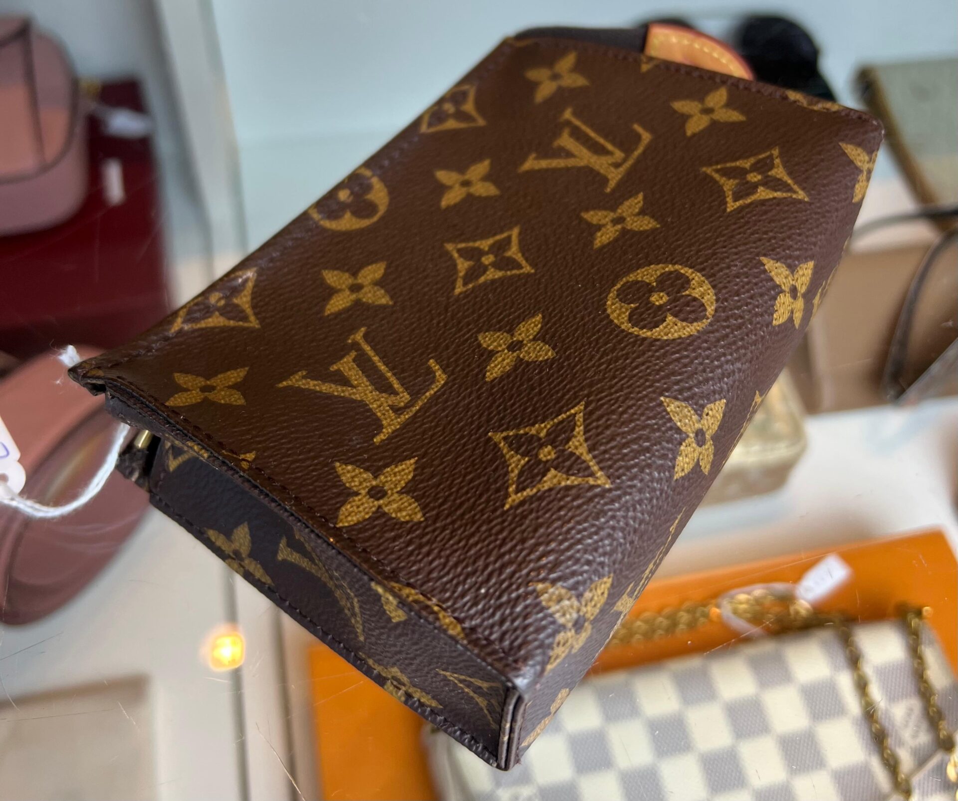 Louis Vuitton Toilette Pouch 14cm - Afbeelding 8
