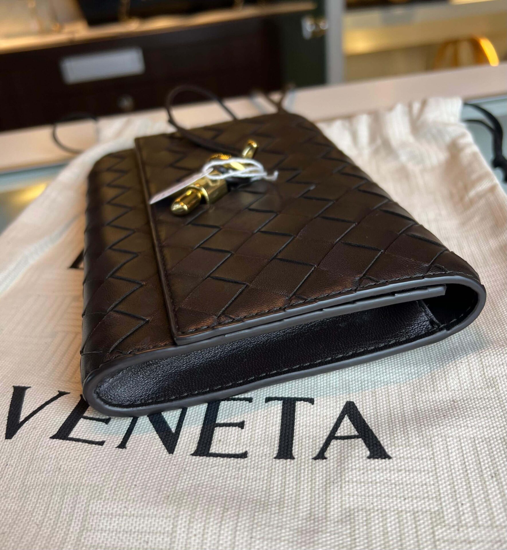 Bottega Veneta Andiamo Pouch Fondant - Afbeelding 7