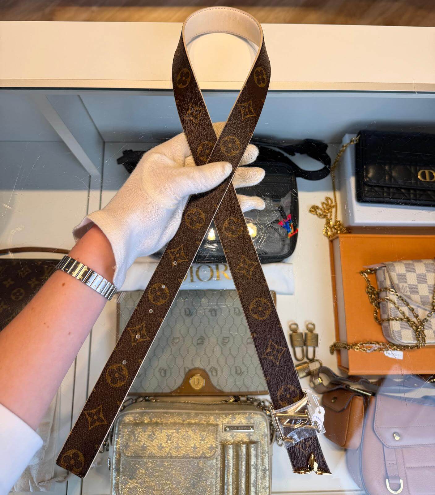 Louis Vuitton Reversible Belt