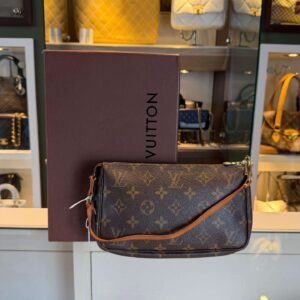 louis vuitton pochette accessoires