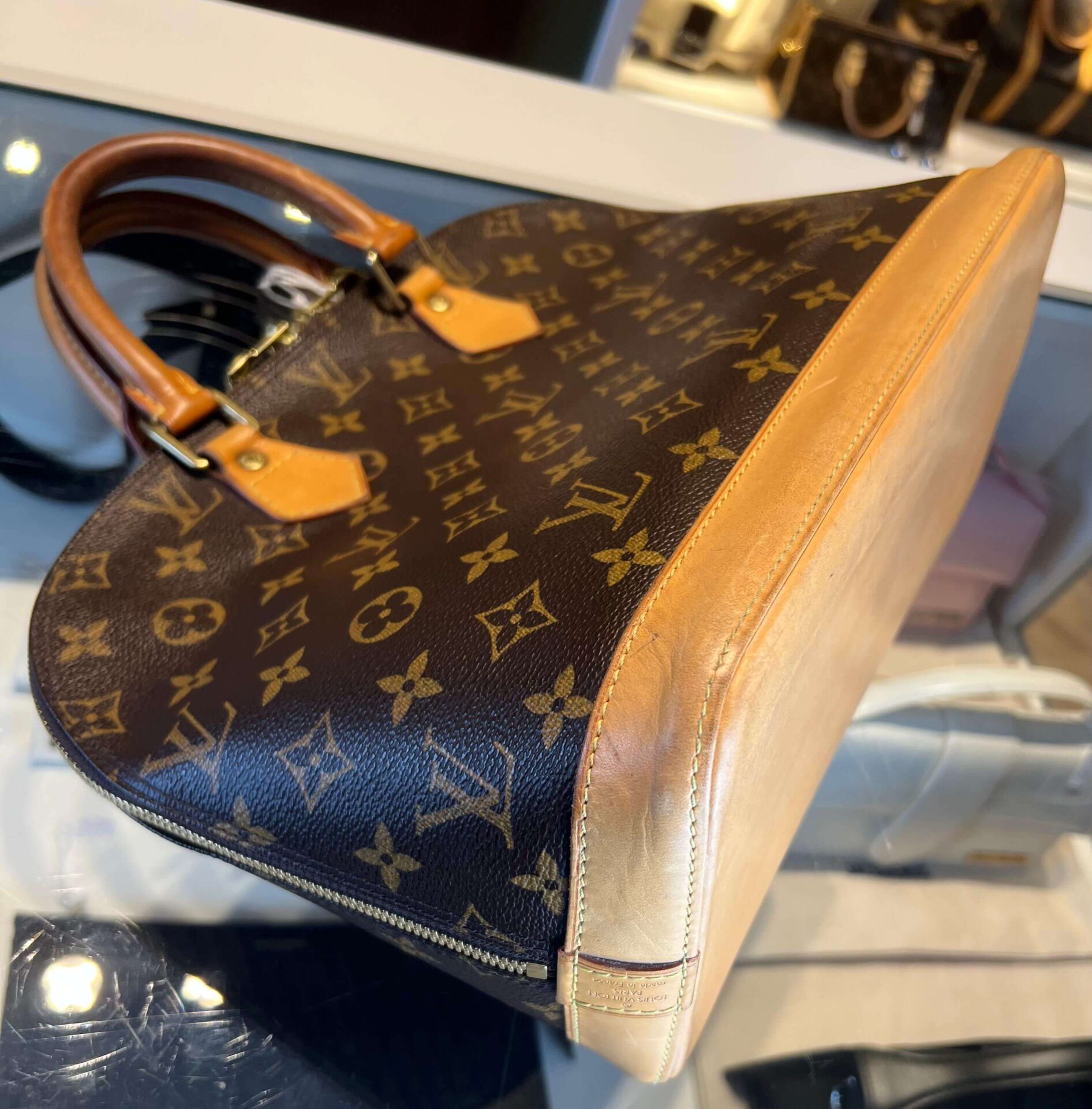 Louis Vuitton Alma - Afbeelding 16