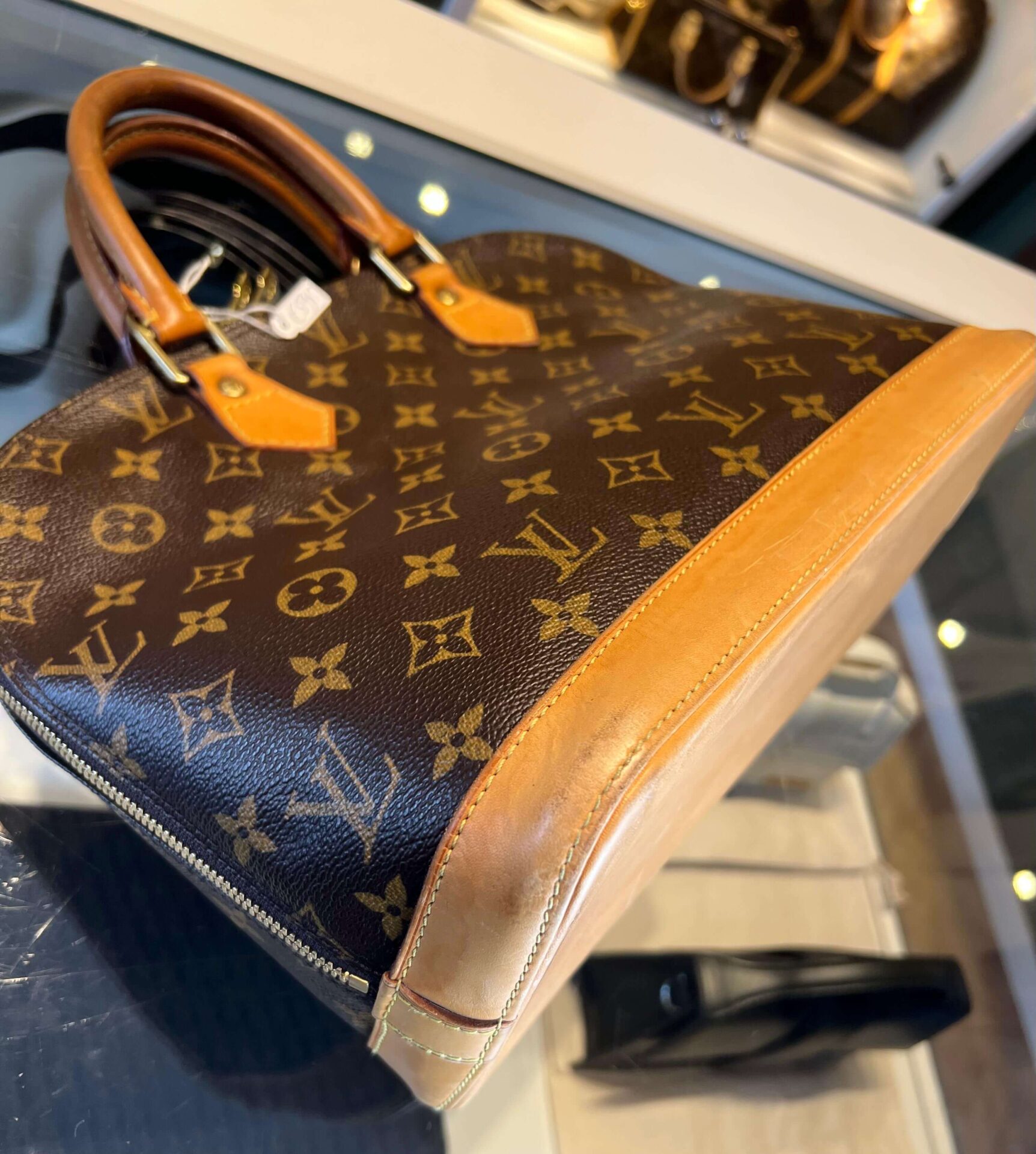 Louis Vuitton Alma - Afbeelding 14