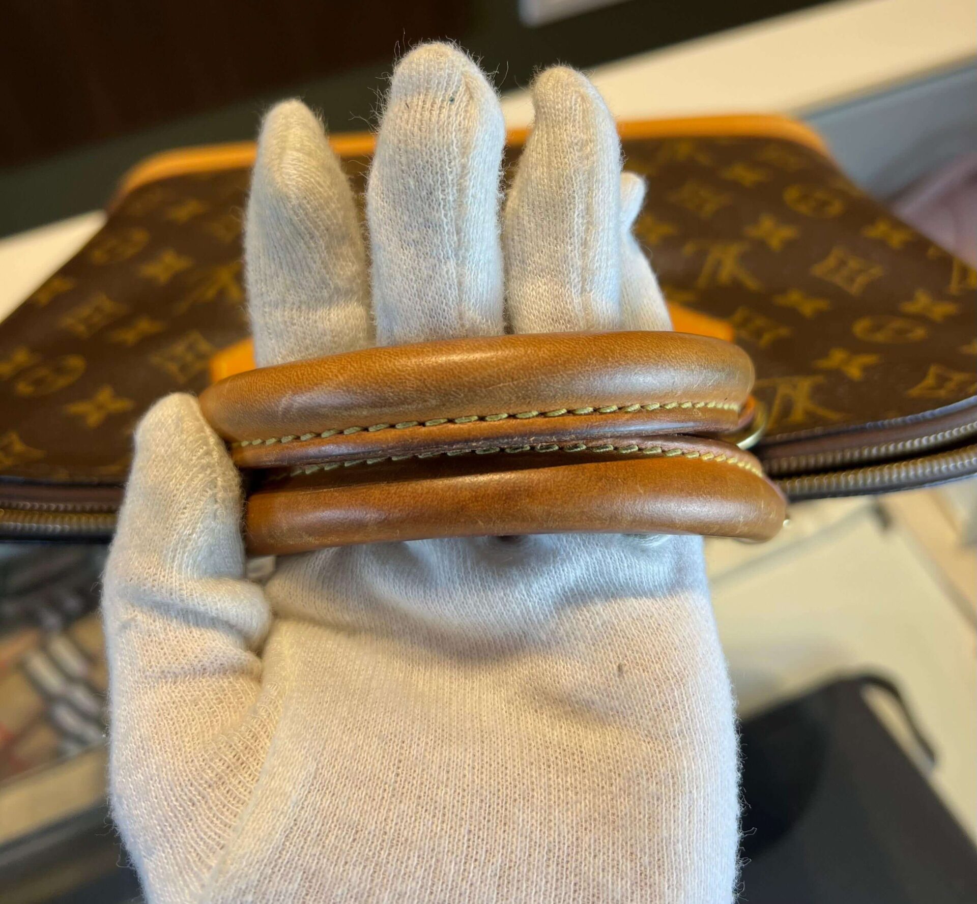 Louis Vuitton Alma - Afbeelding 10