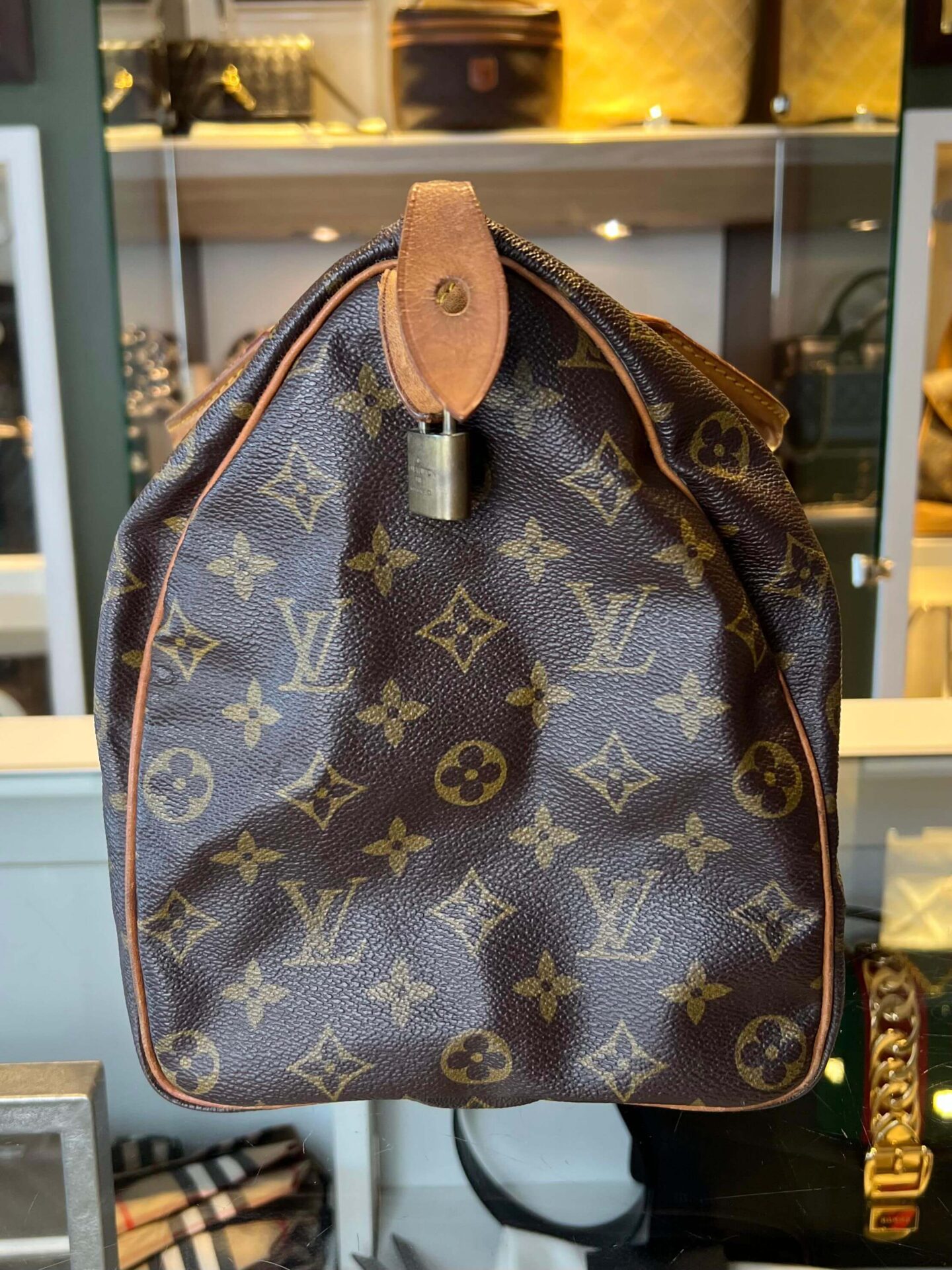 louis vuitton speedy 35 monogram