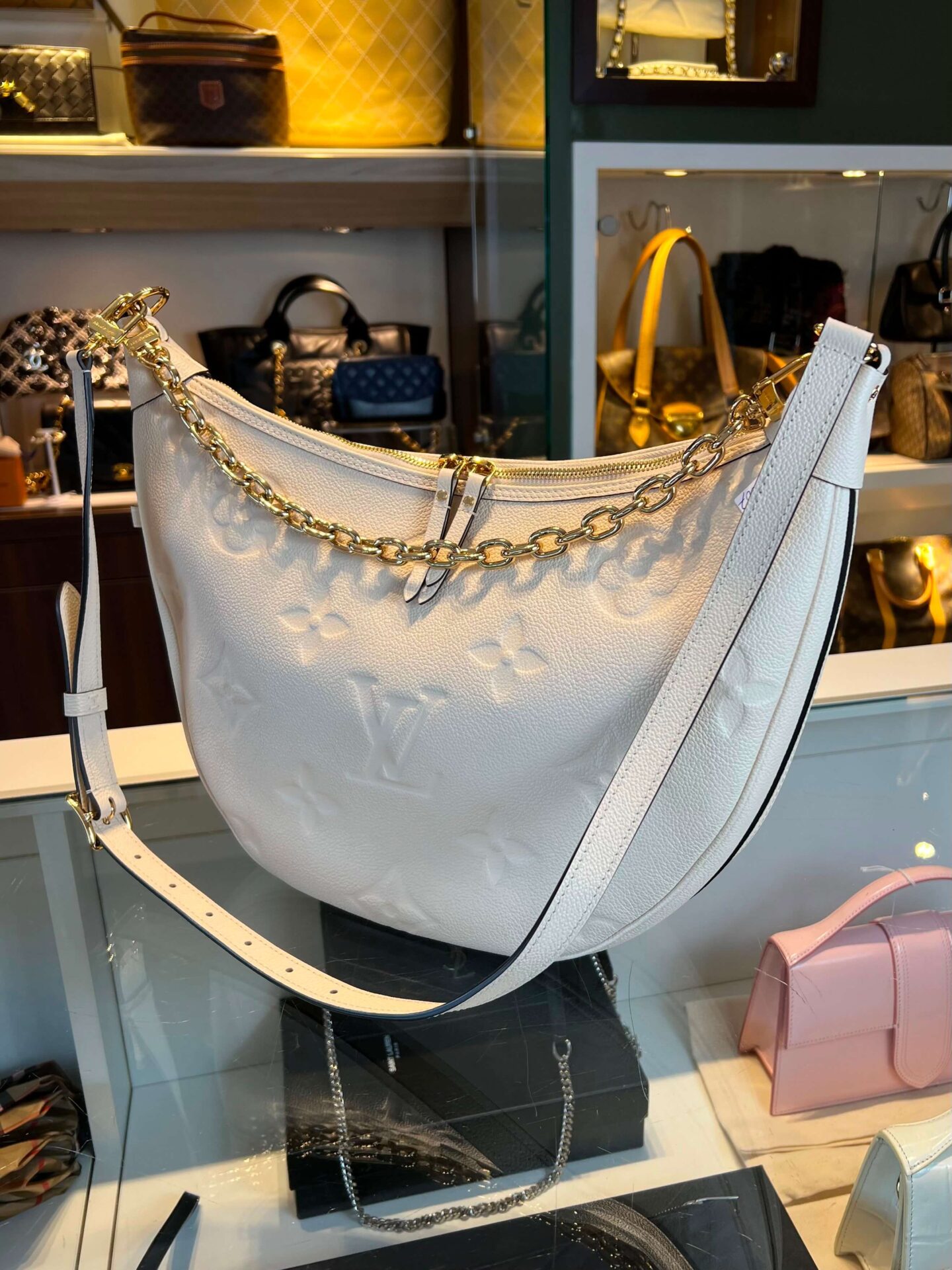 Louis Vuitton Loop Hobo GM - Afbeelding 3