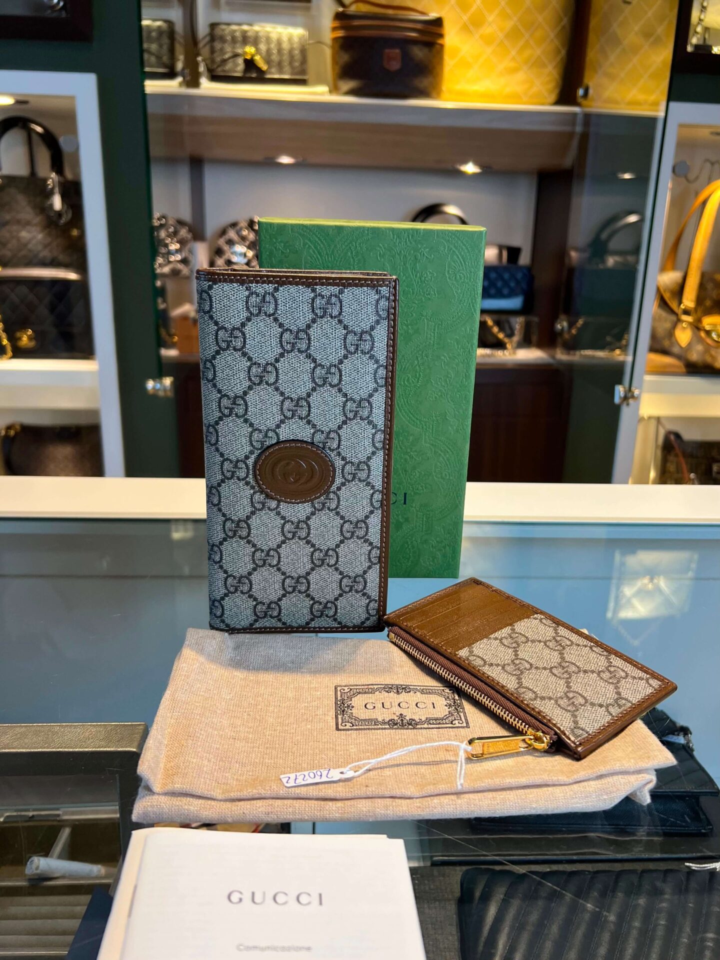 gucci wallet