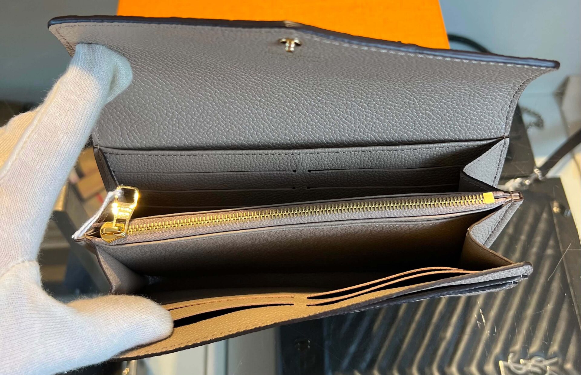 Louis Vuitton Sarah Wallet - Afbeelding 9