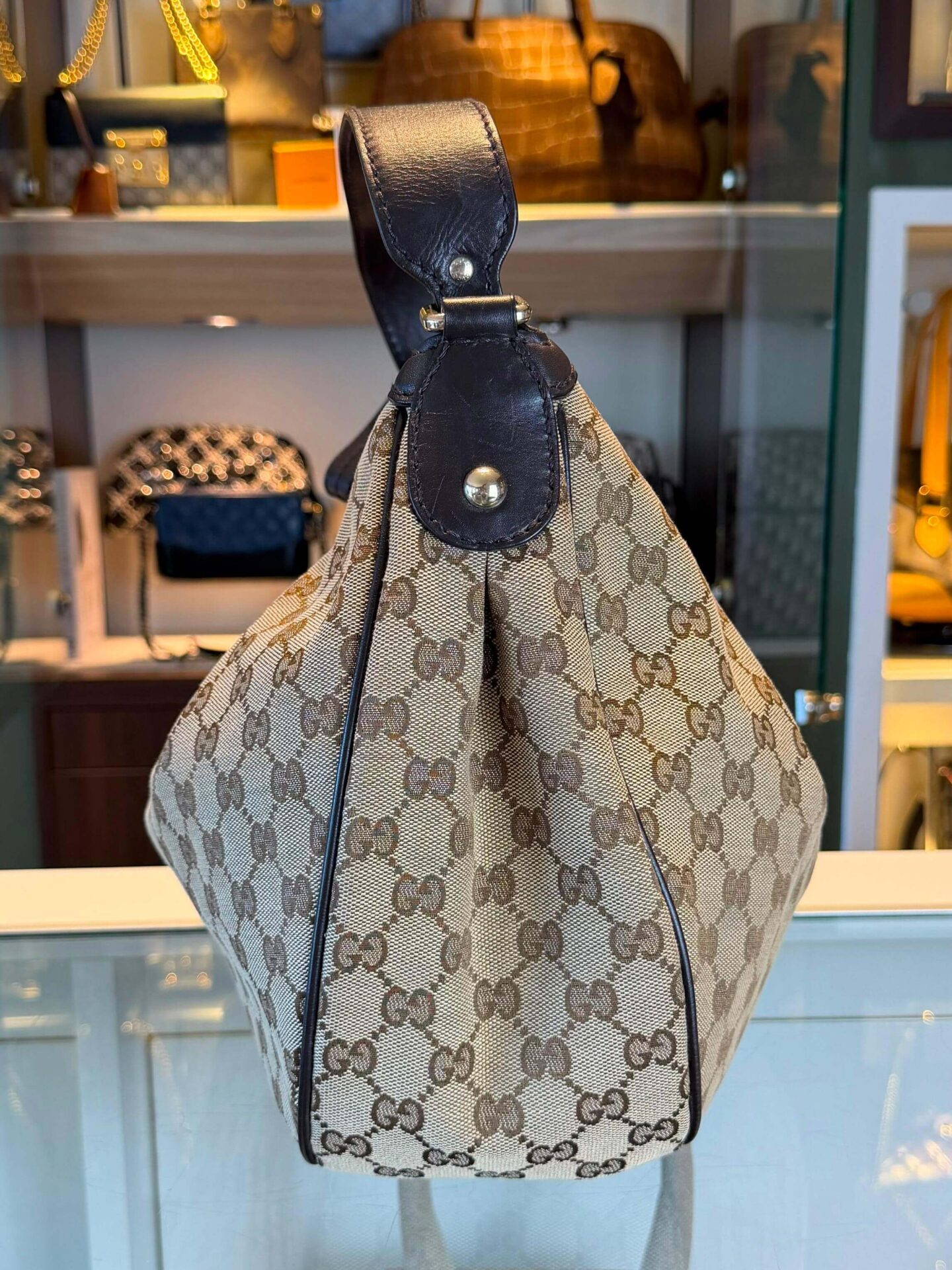Gucci Sukey Medium Hobo Bag - Afbeelding 5