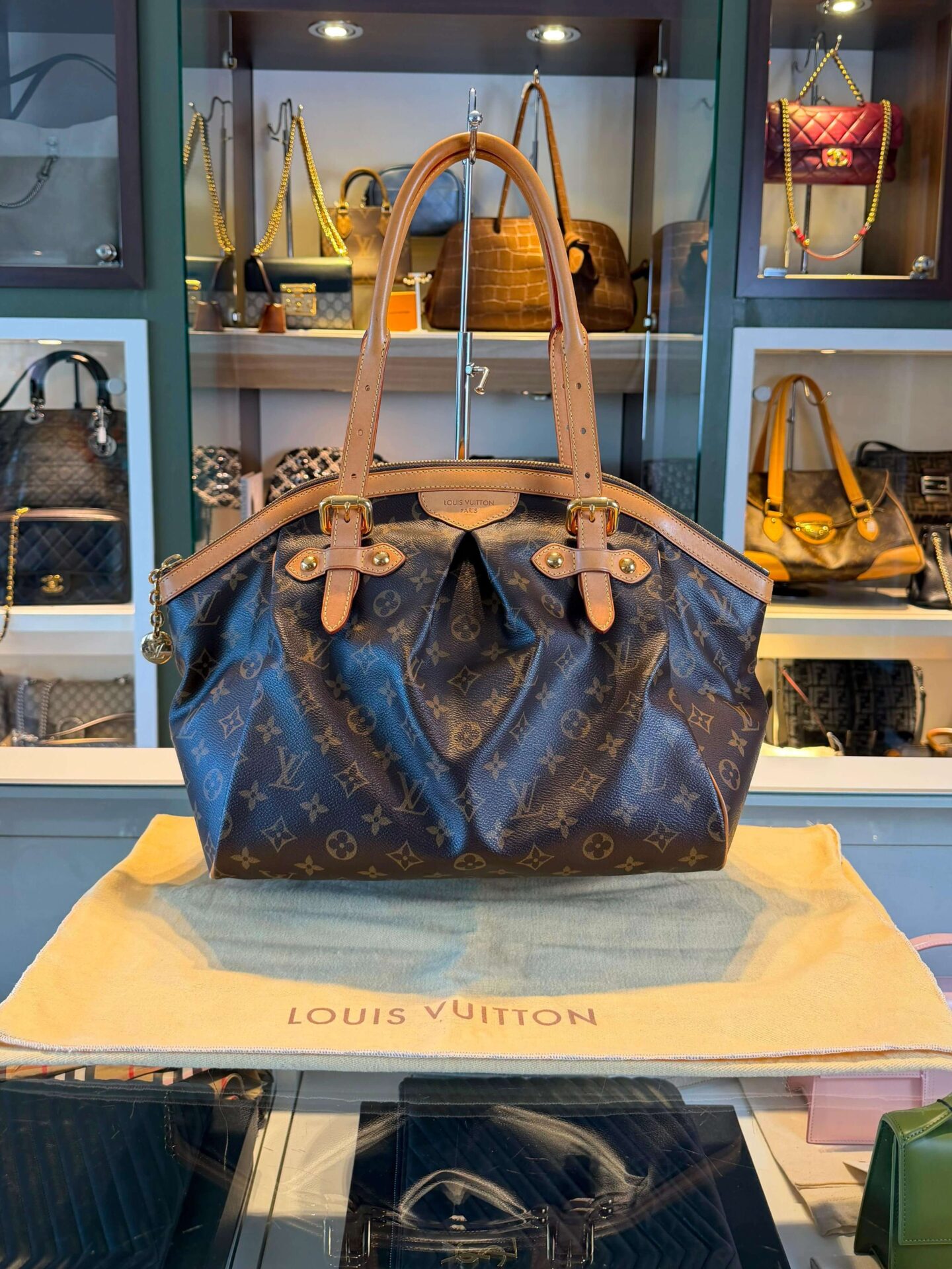 louis vuitton tivoli mm