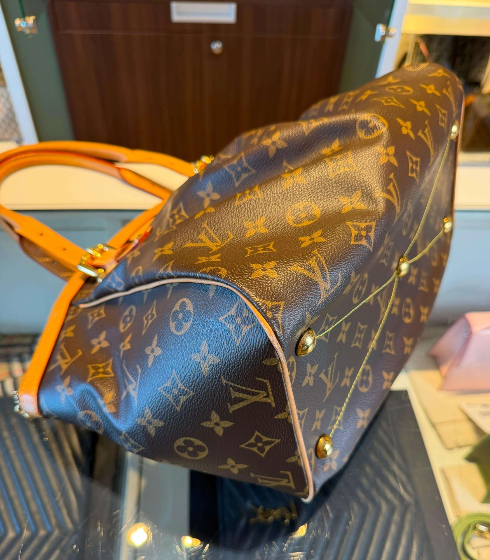 Louis Vuitton Tivoli MM - Afbeelding 8