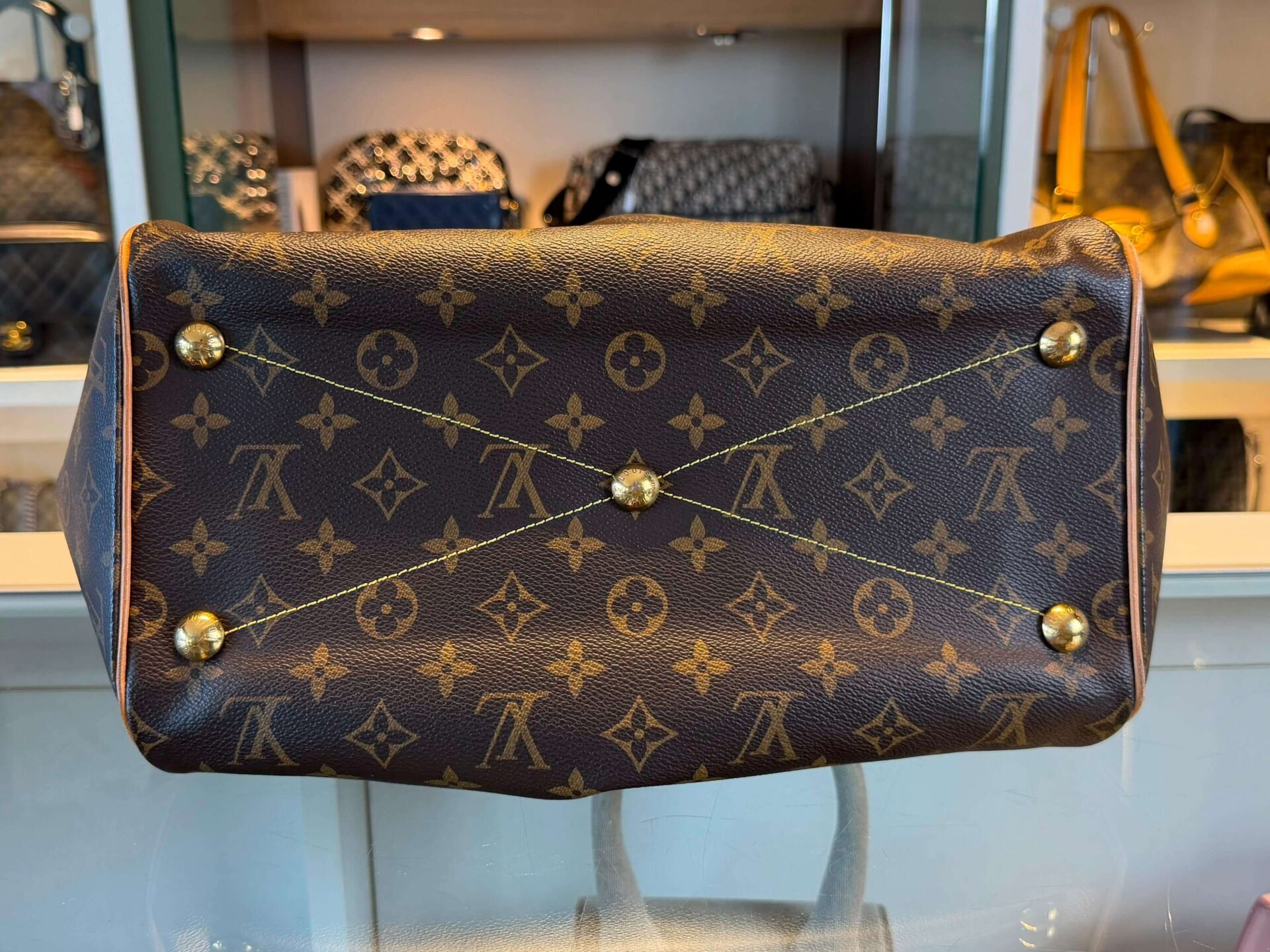 Louis Vuitton Tivoli MM - Afbeelding 12