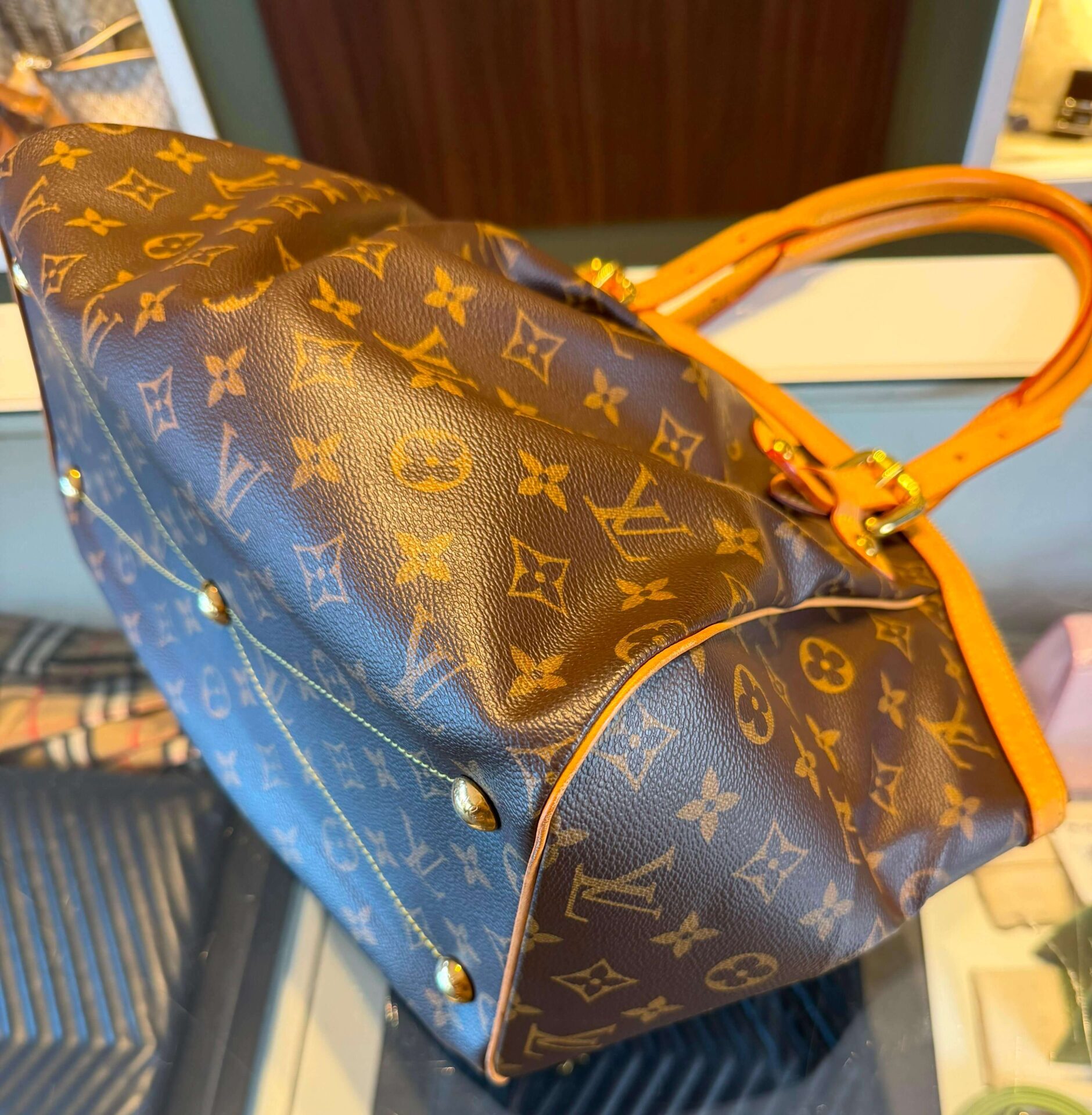 Louis Vuitton Tivoli MM - Afbeelding 7