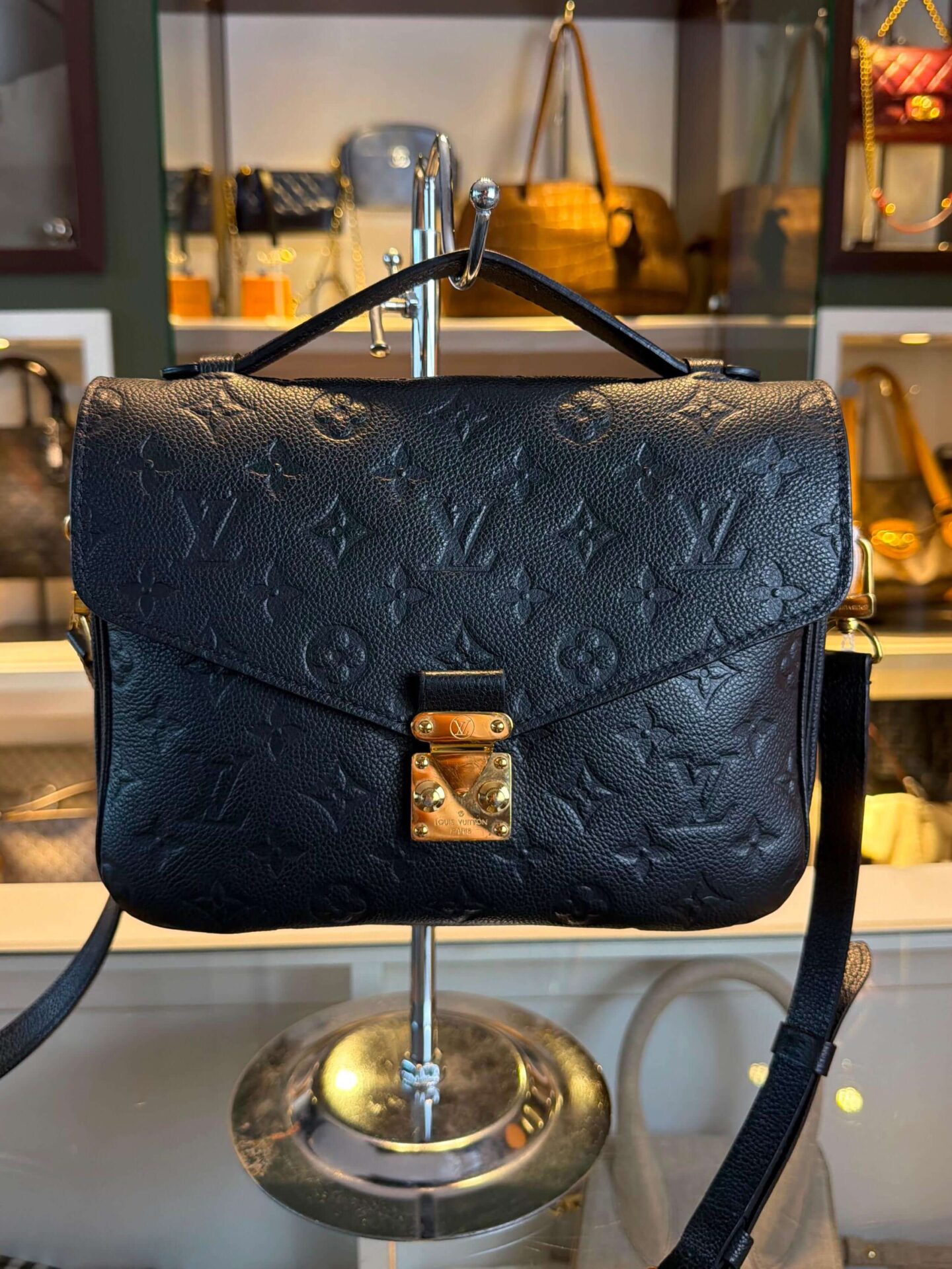 Louis Vuitton Pochette Métis - Afbeelding 2
