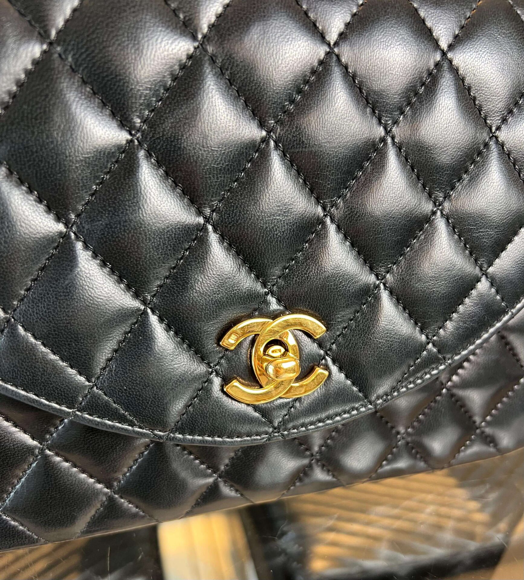 Chanel Half Moon Flap Bag - Afbeelding 7