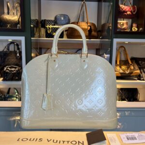 louis vuitton alma gm