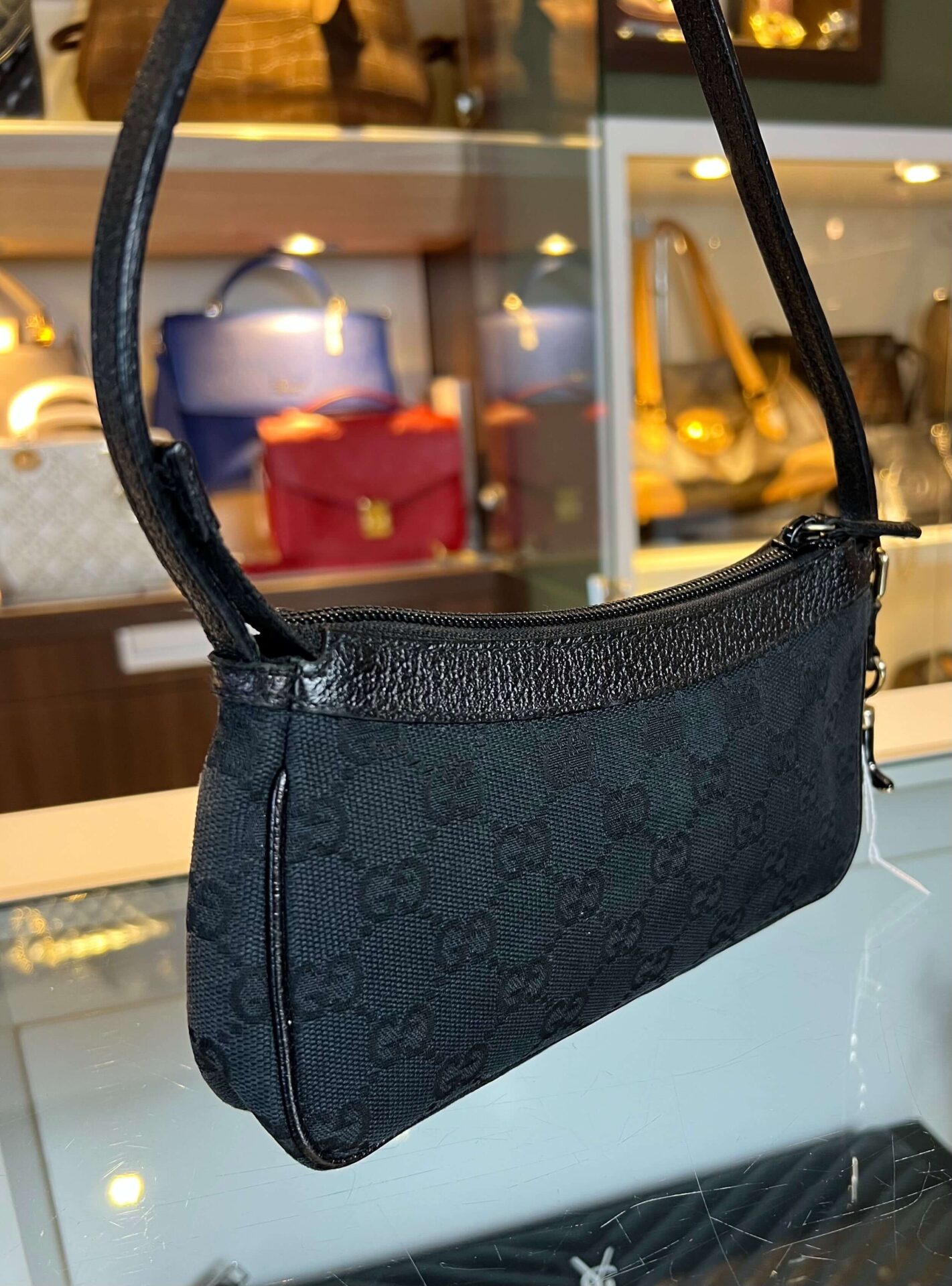 gucci gg canvas mini shoulderbag