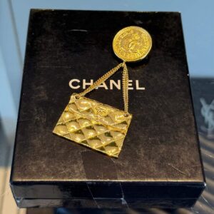 Chanel Vintage Matelassé Bag Brooch