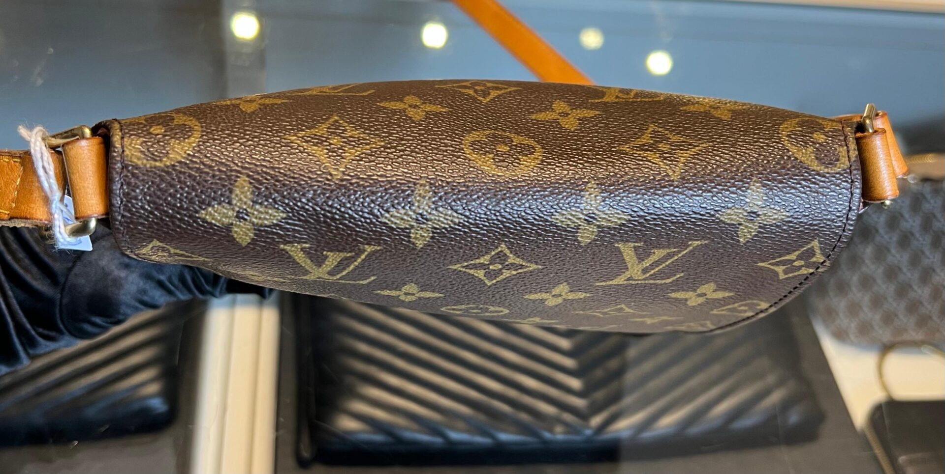 Louis Vuitton Musette Salsa - Afbeelding 16