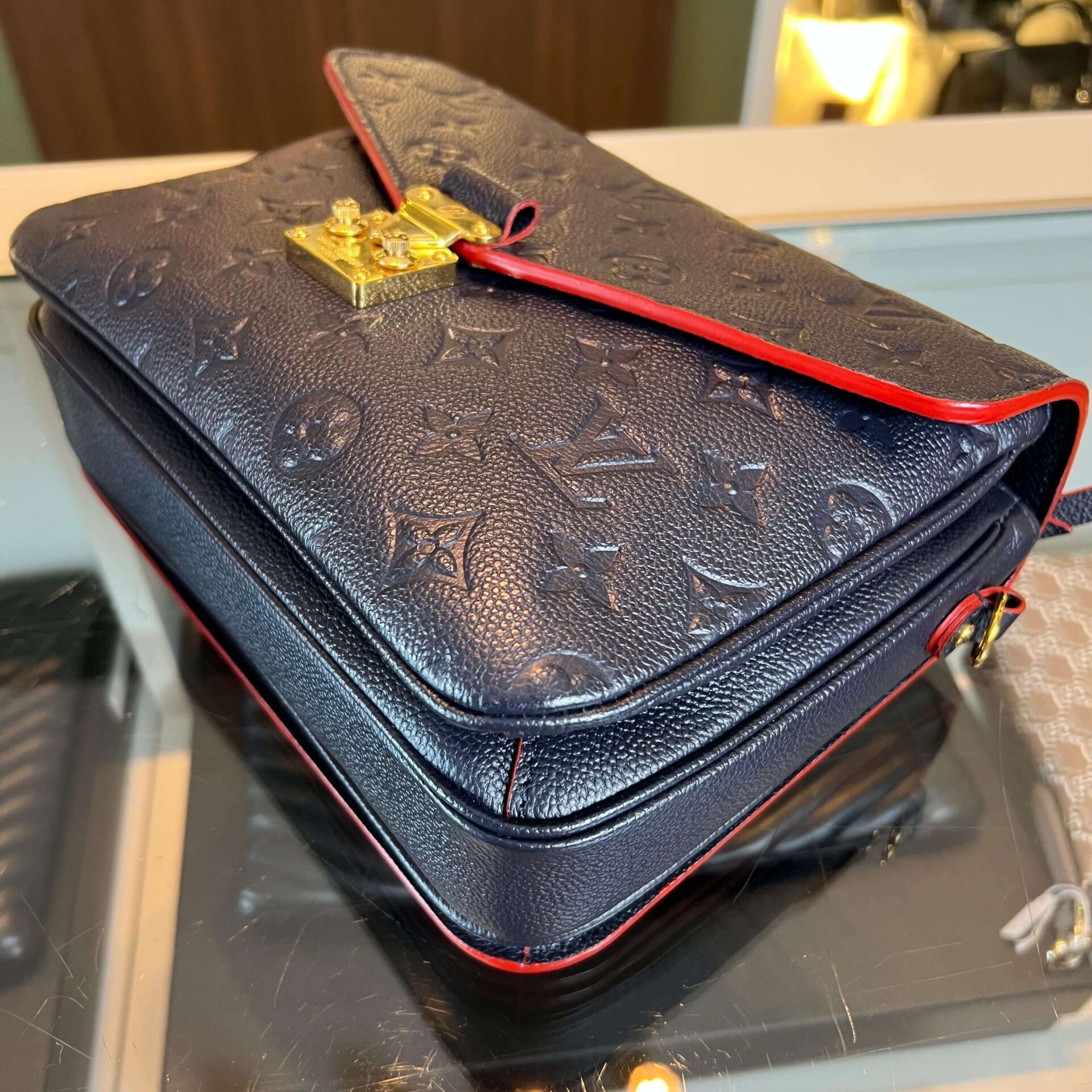 Louis Vuitton Pochette Métis - Afbeelding 6