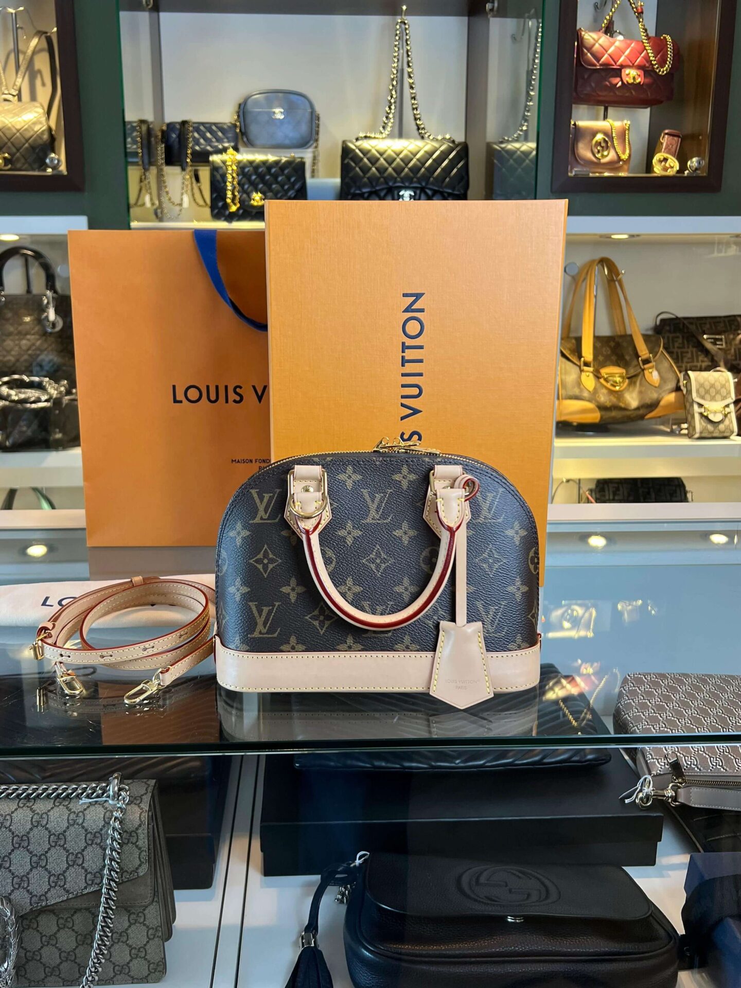 louis vuitton alma bb