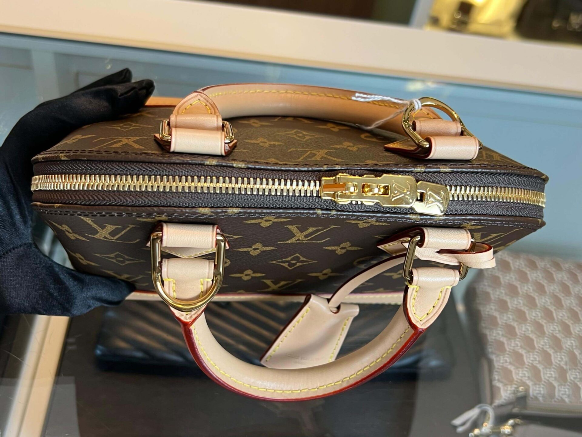 Louis Vuitton Alma BB monogram - Afbeelding 14