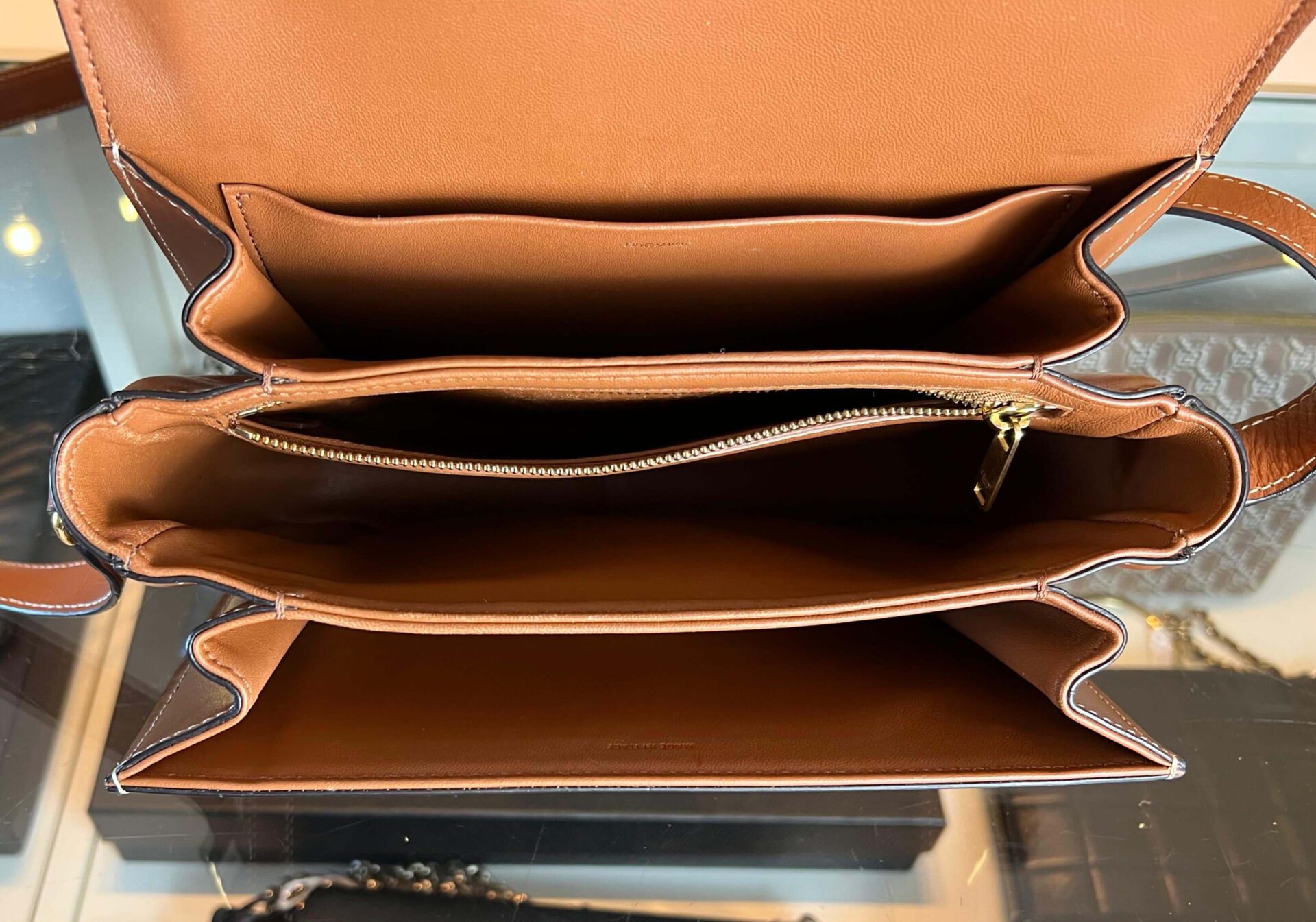 Céline Classique Triomphe Bag Medium - Afbeelding 10