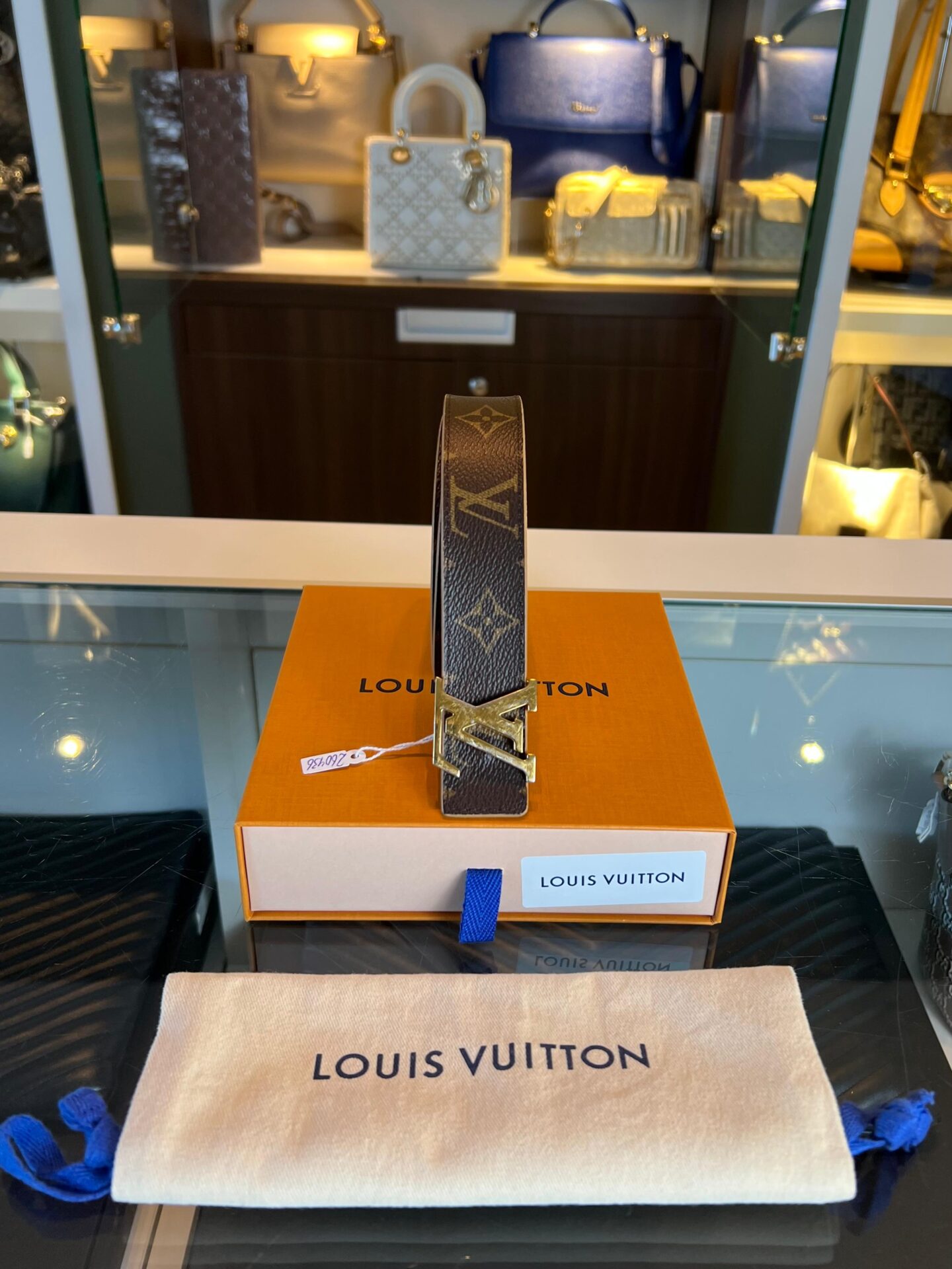 louis vuitton reversible belt