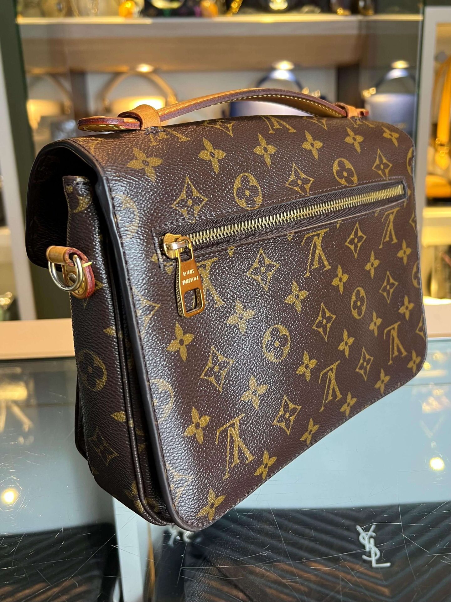 Louis Vuitton Pochette Métis - Afbeelding 14
