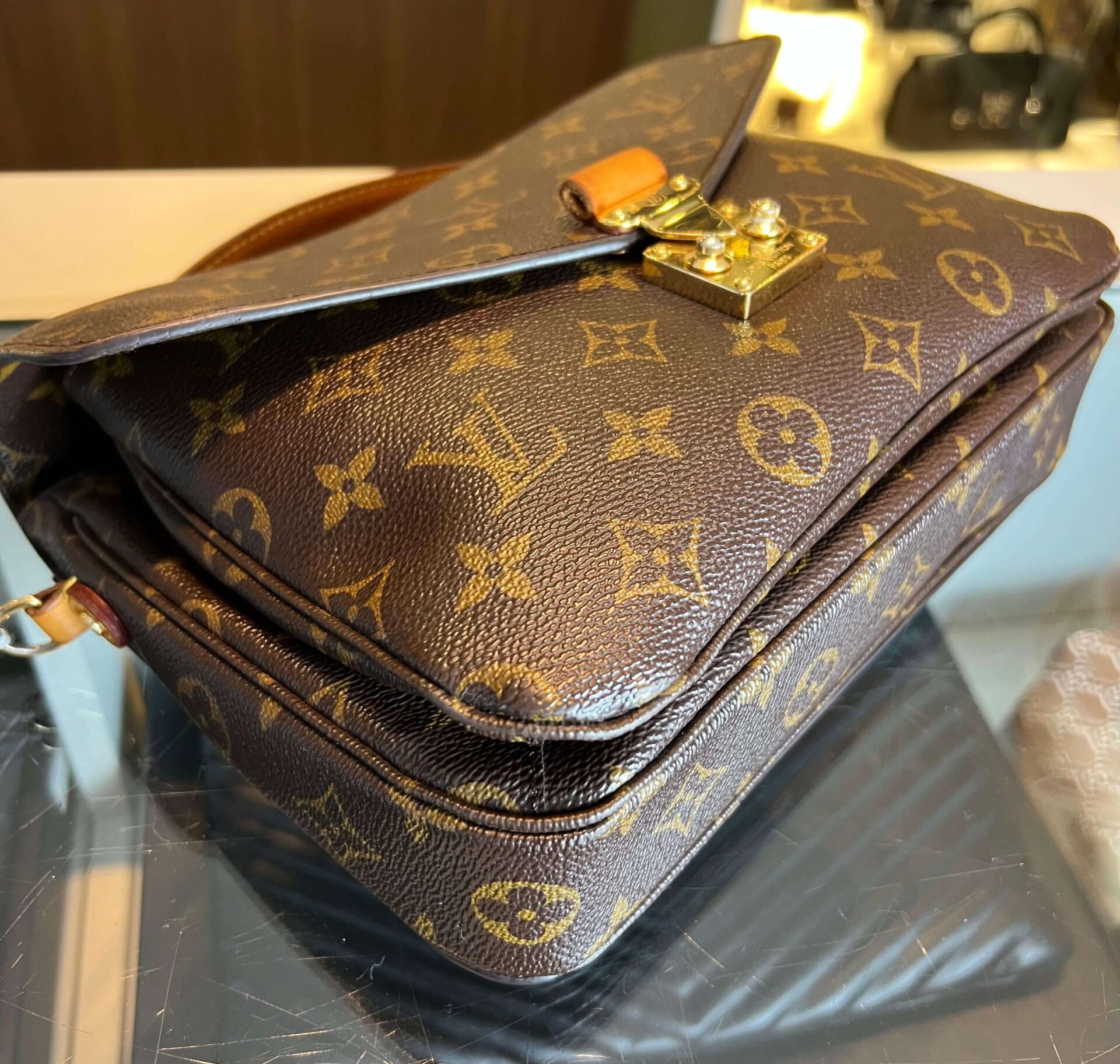 Louis Vuitton Pochette Métis - Afbeelding 13