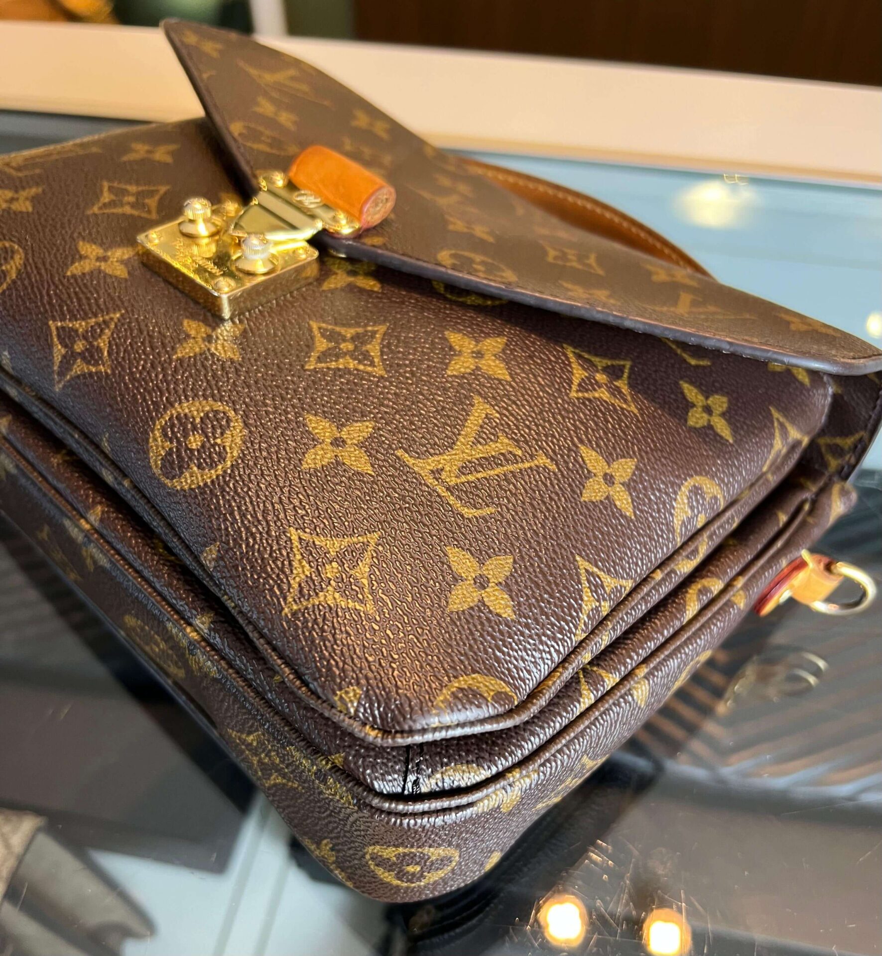 Louis Vuitton Pochette Métis - Afbeelding 12