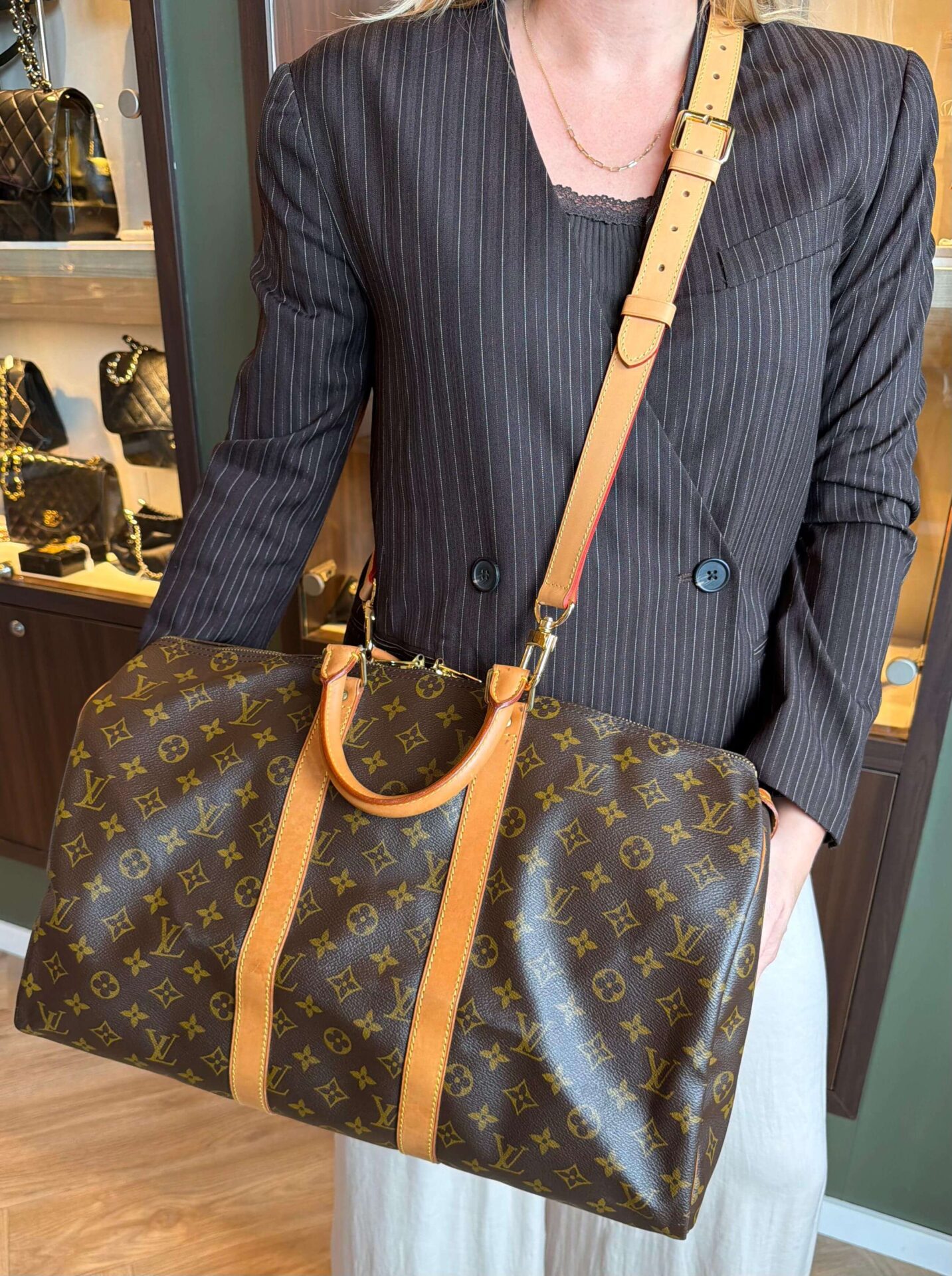 Vachetta leather crossbody strap