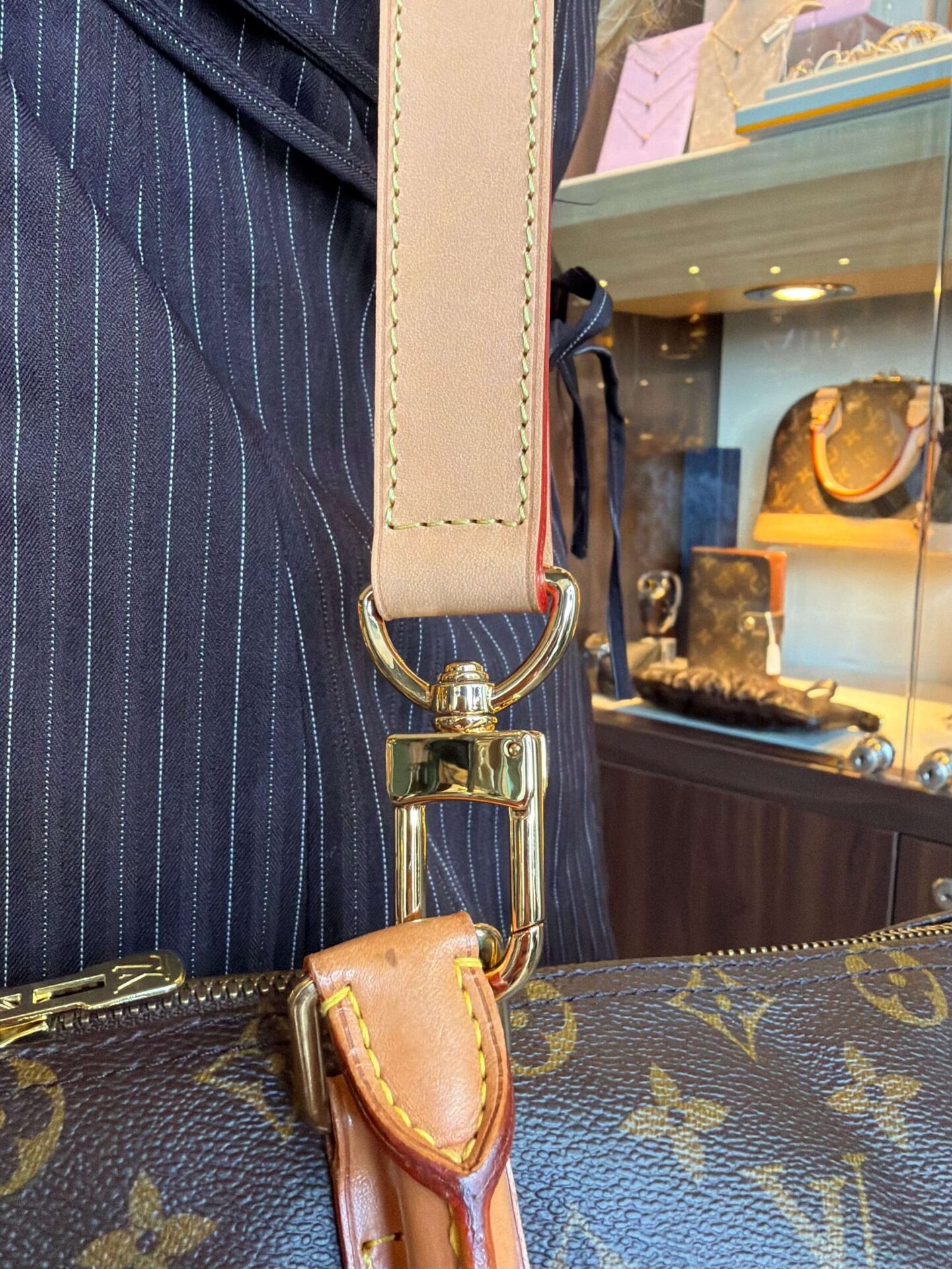 vachette leather strap bandouliere