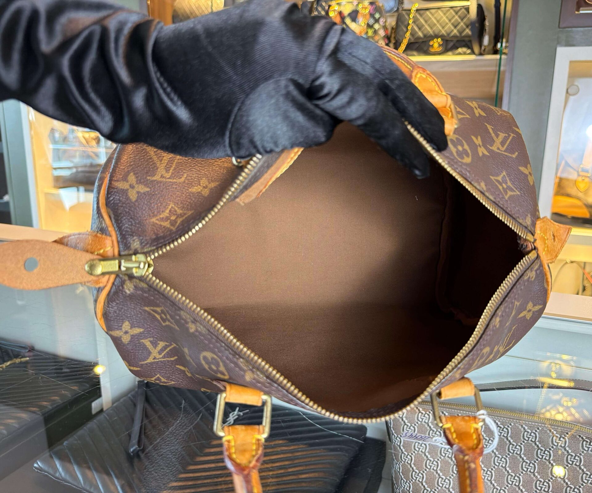 louis vuitton speedy 30 monogram