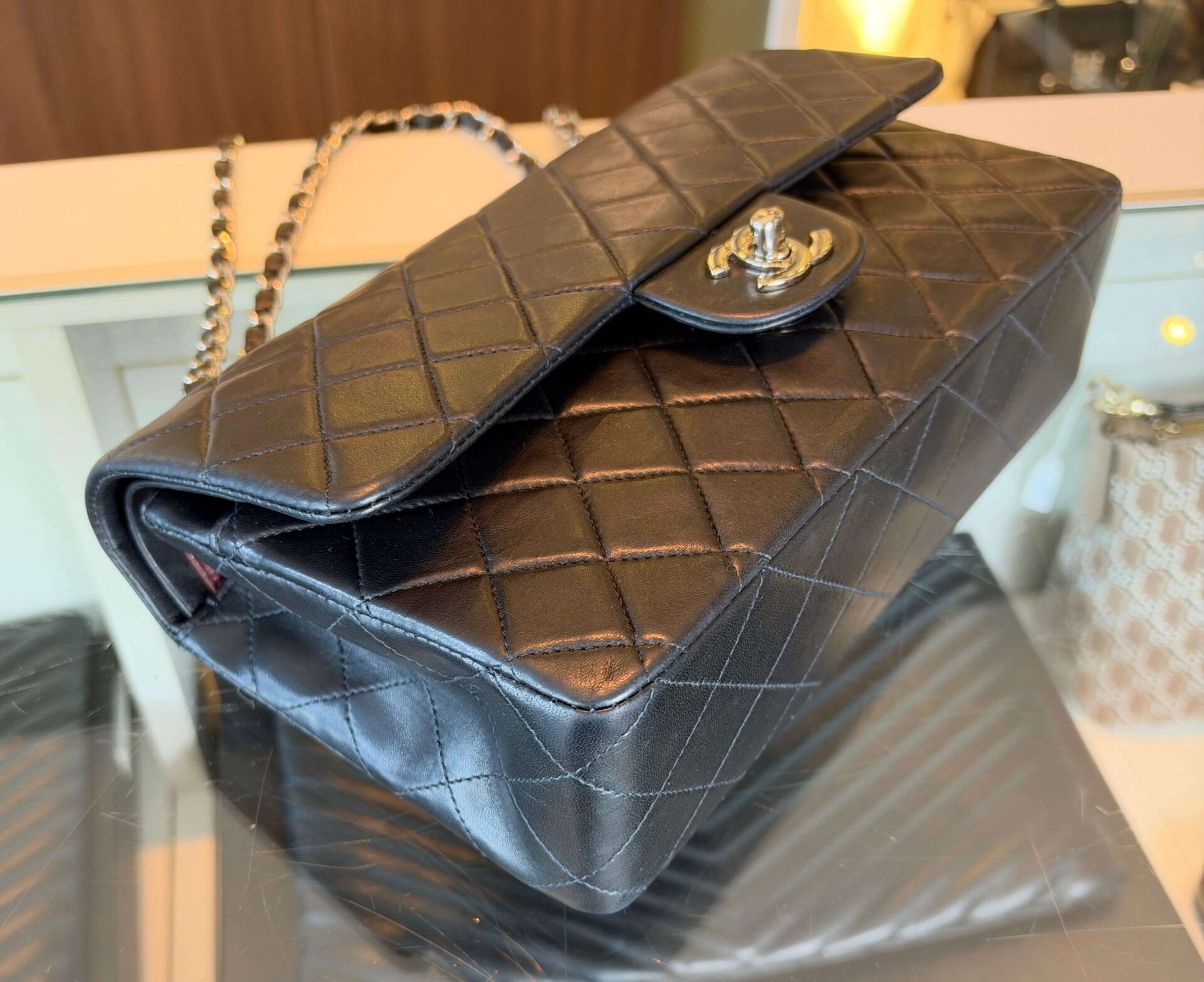 Chanel Classic Double Flap Bag Medium - Afbeelding 8