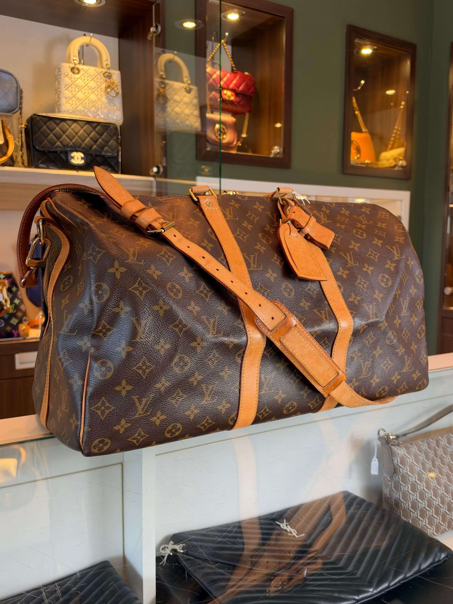 Louis Vuitton Keepall Bandoulière 50
